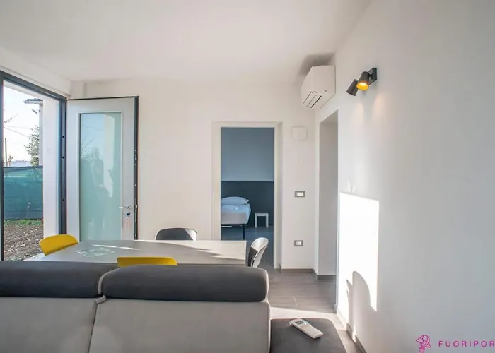 Appartamento Fuoriporta Affitti Brevi - Casa Dei Salici 01 *